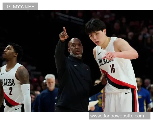 比卢普斯谈季前赛首发轮换希望球迷理性解读球队策略 比卢普斯谈季前赛首发轮换希望球迷理性解读球队策略