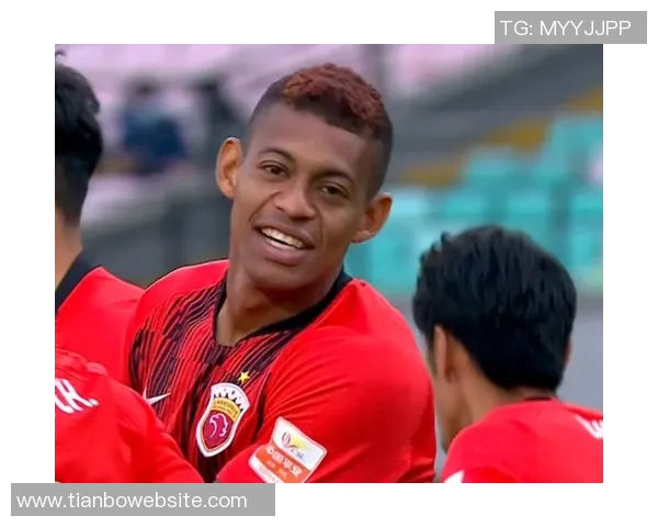 主教练金大仪称赞队员努力扳平比分感慨久未先失球的挑战与坚持