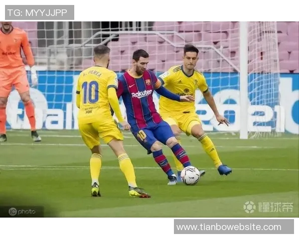 梅西助攻佩德里内切破门精彩瞬间左脚低射精准入网 梅西助攻佩德里内切破门精彩瞬间左脚低射精准入网