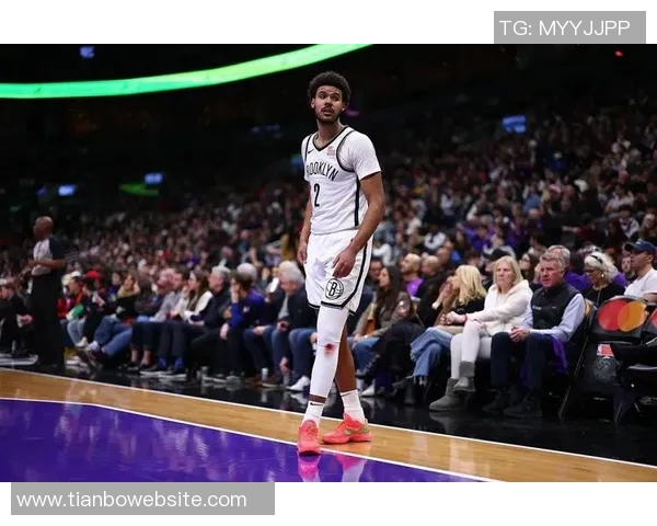 卡梅隆约翰逊首节三分球失准仅得1分2板2助状态堪忧 卡梅隆约翰逊首节三分球失准仅得1分2板2助状态堪忧